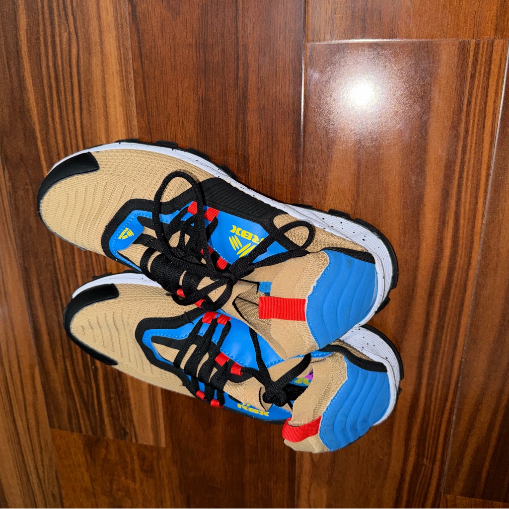 Reebok Tan And Blue Men's Sneakers